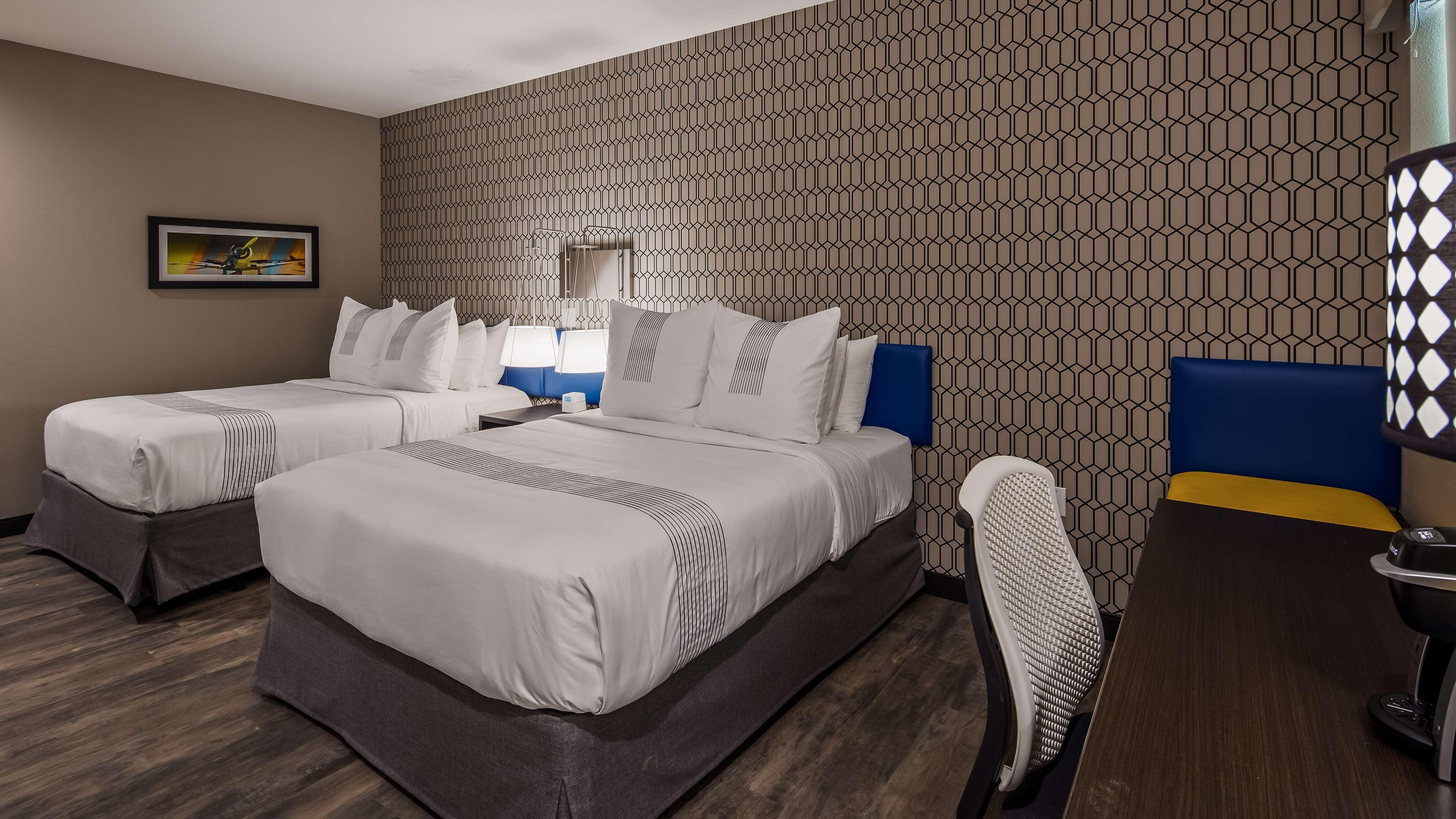 Glo Best Western Tulsa-Catoosa East Route 66 Buitenkant foto