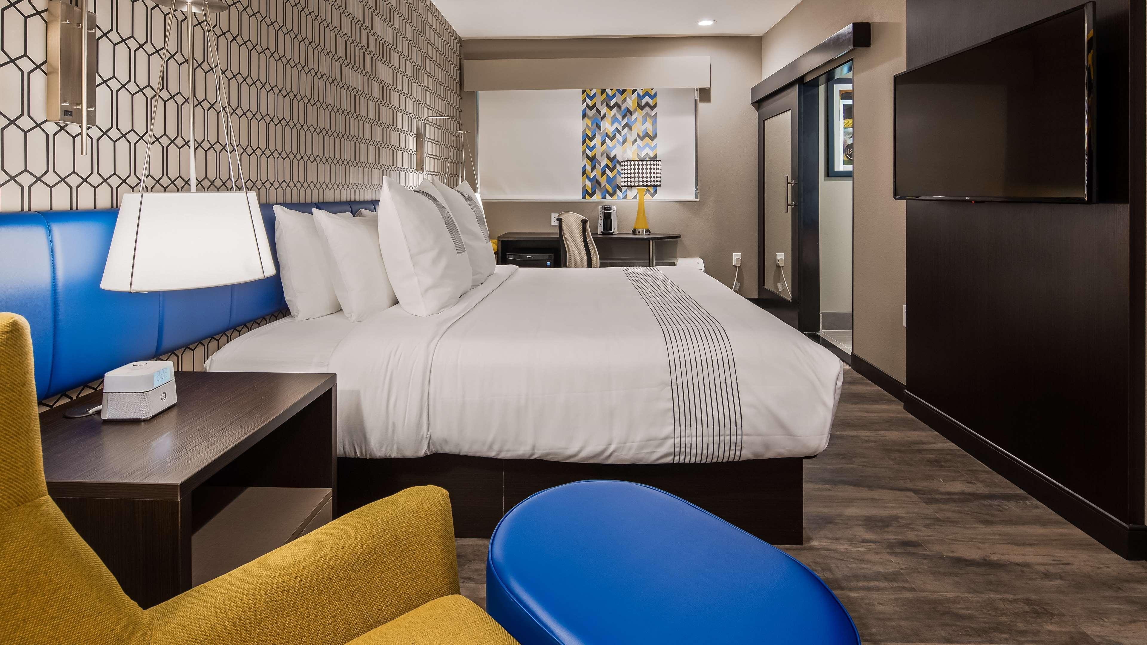 Glo Best Western Tulsa-Catoosa East Route 66 Buitenkant foto