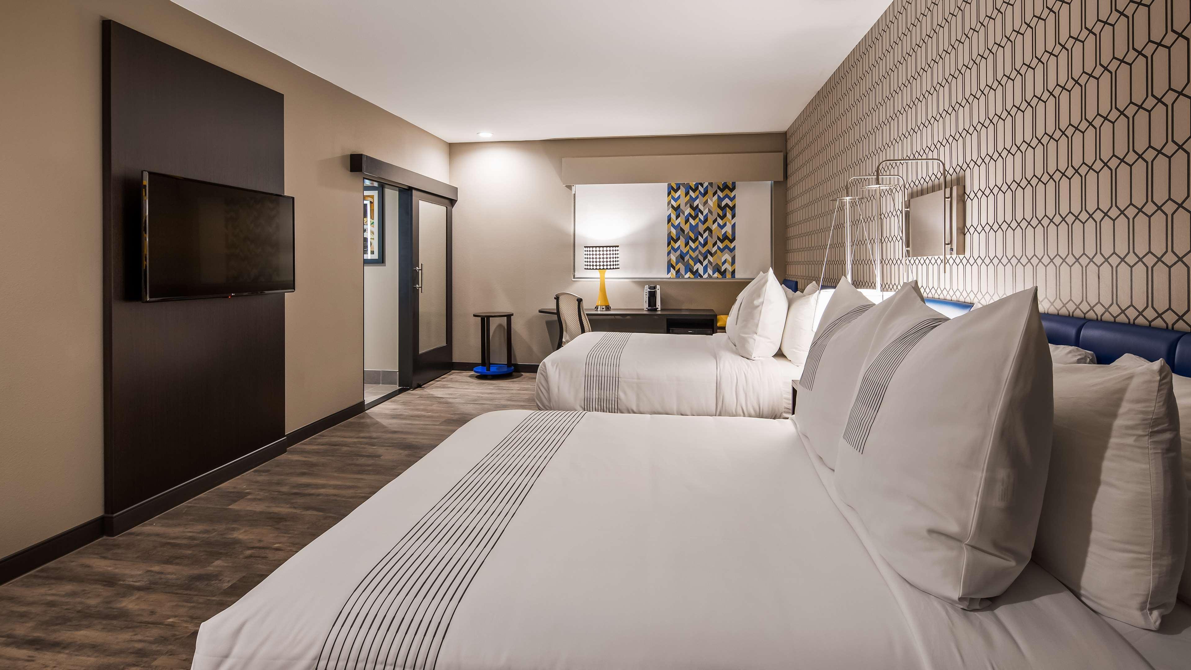 Glo Best Western Tulsa-Catoosa East Route 66 Buitenkant foto