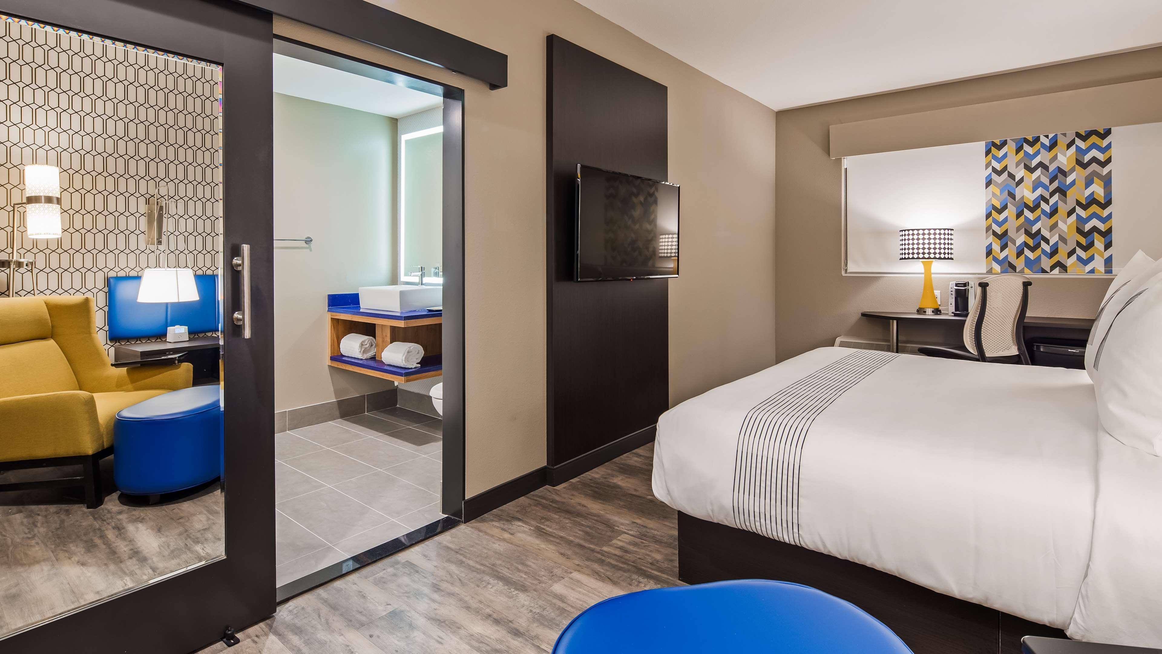 Glo Best Western Tulsa-Catoosa East Route 66 Buitenkant foto