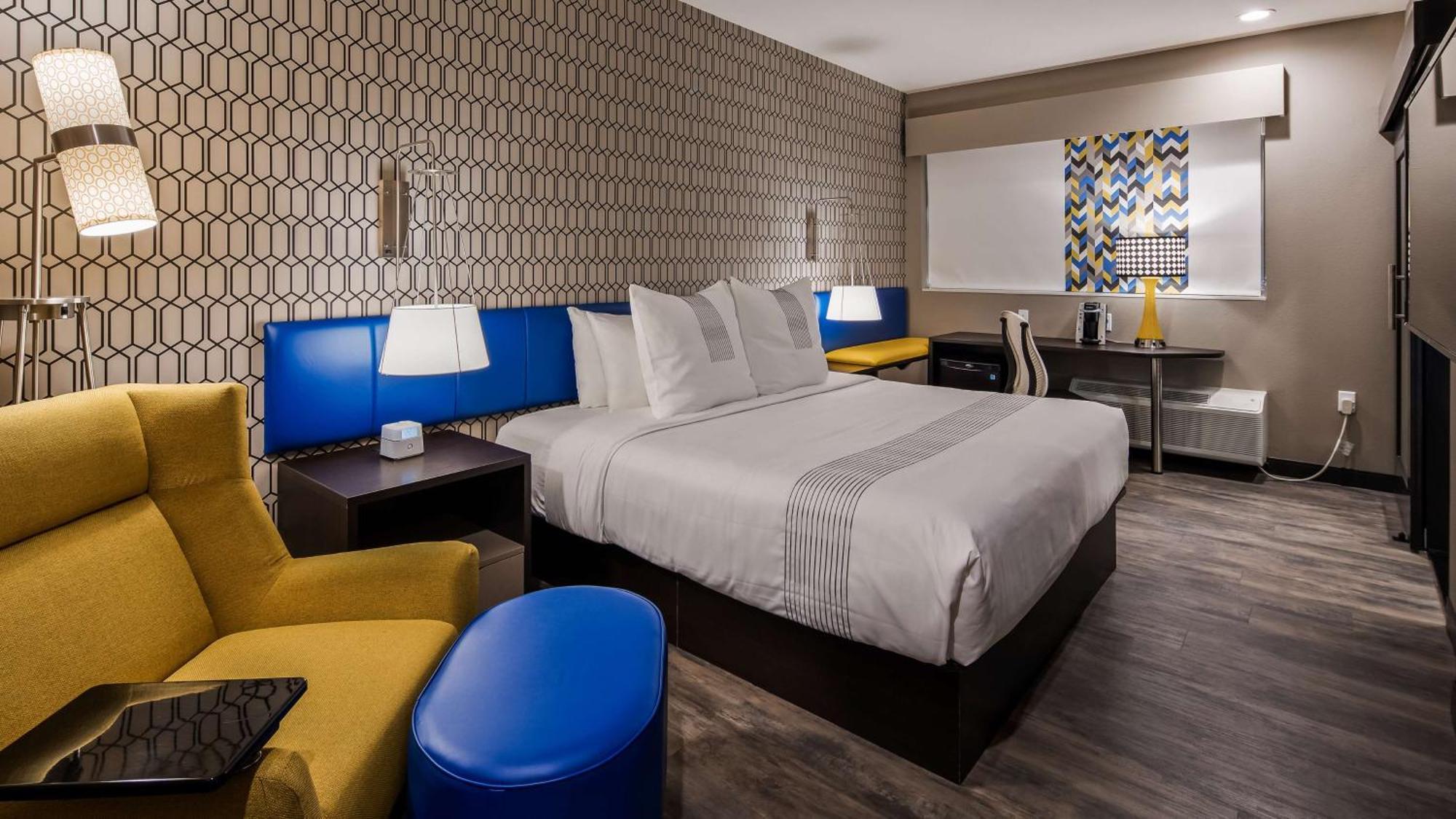 Glo Best Western Tulsa-Catoosa East Route 66 Buitenkant foto